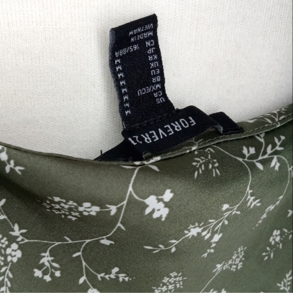 Forever 21 Floral Print Maxi Dress Green Floral Maxi Dress - Picture 4 of 4